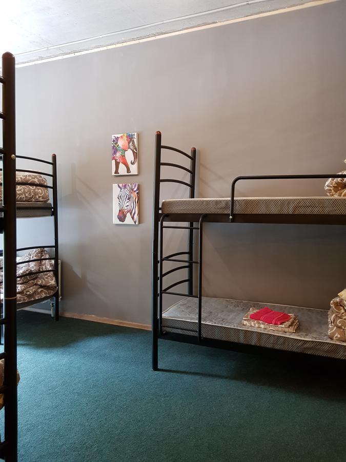 Travel Station Hostel Ivano-Frankivsk Ngoại thất bức ảnh
